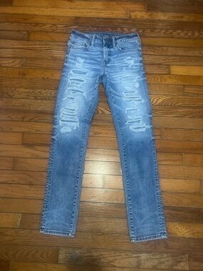 American Eagle Outfitters Light Blue Ripped Skinny Jeans